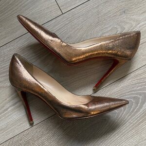 Christian Louboutin Bronze Heels 38.5